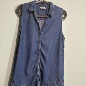 J. Jill Denim Size M Blue Sleeveless Chambray Shirt Button Front Collared Casual